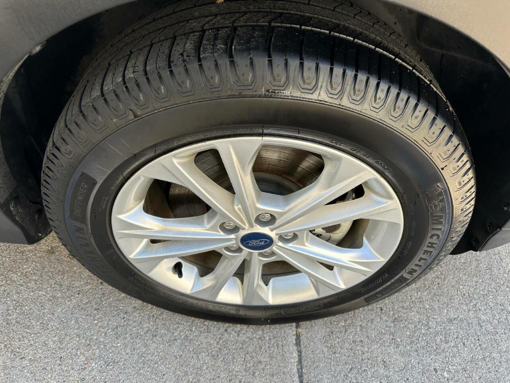 2019 Ford Escape Image 17
