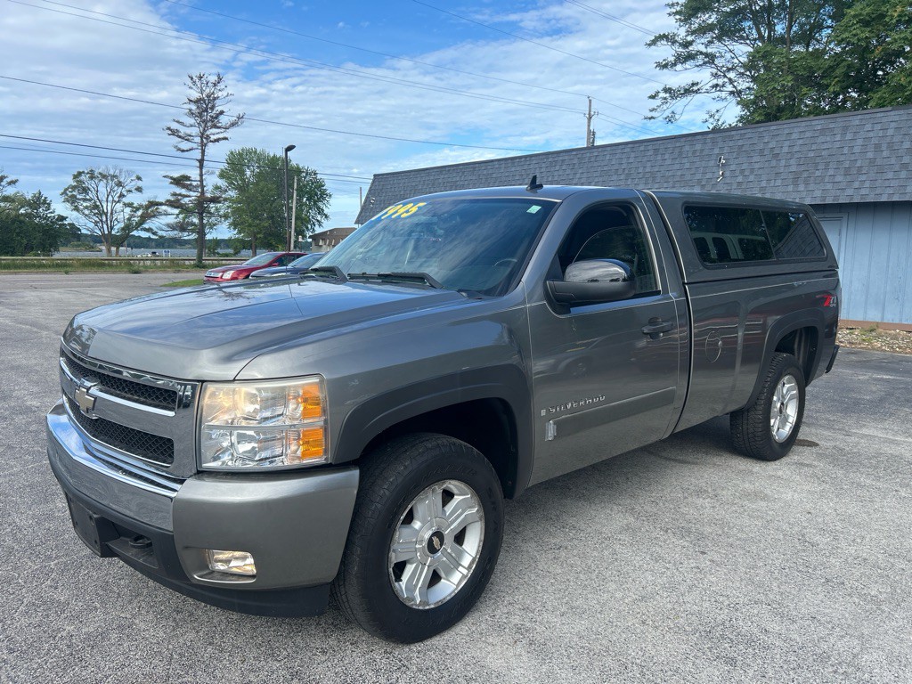 2007 Chevrolet Silverado 1500 Image 1