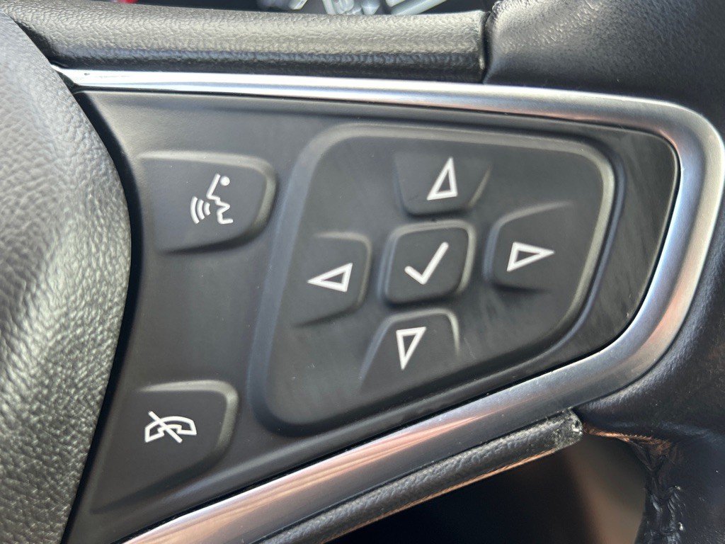 2018 Chevrolet Equinox Image 11