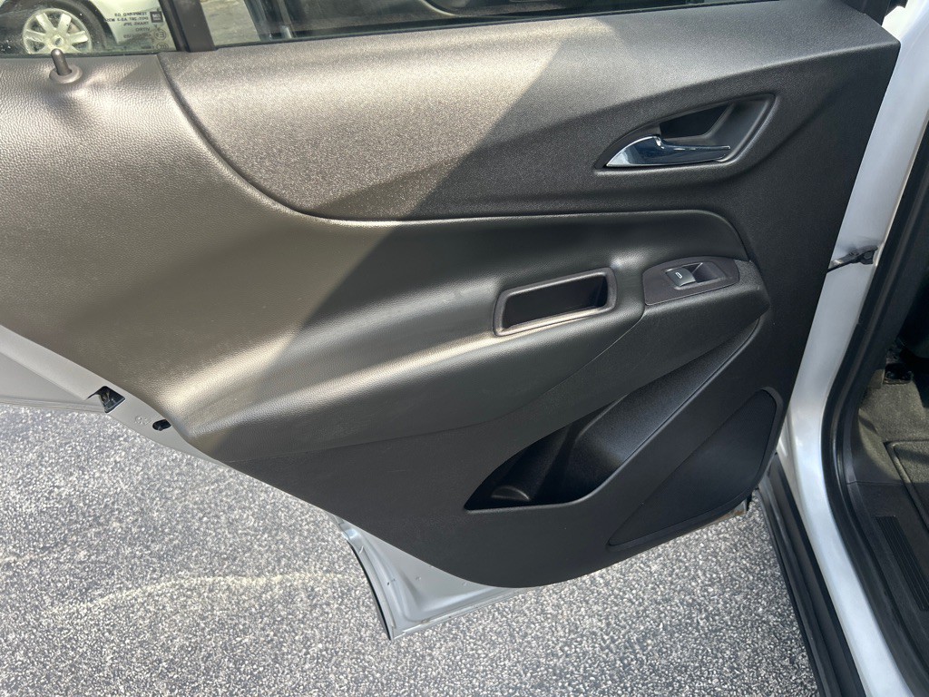 2018 Chevrolet Equinox Image 23