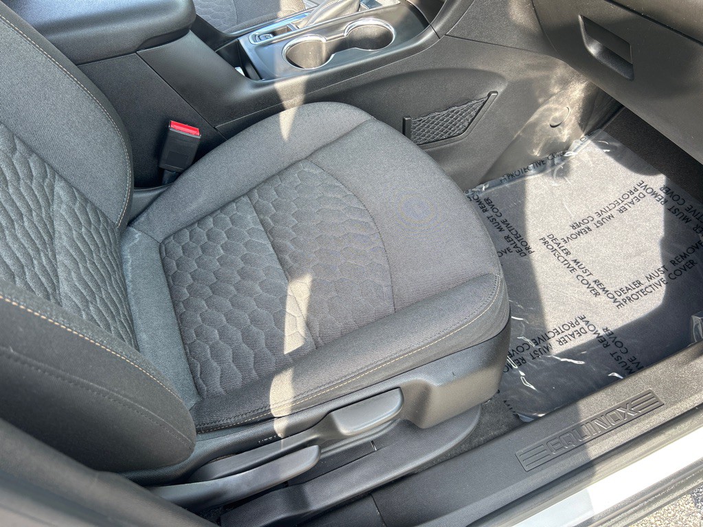 2018 Chevrolet Equinox Image 24