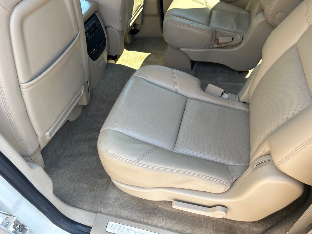 2011 GMC Yukon Image 13