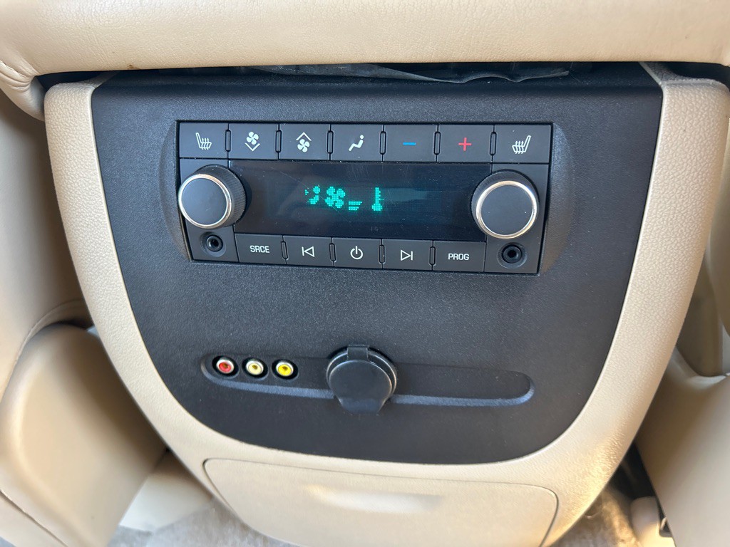2011 GMC Yukon Image 19