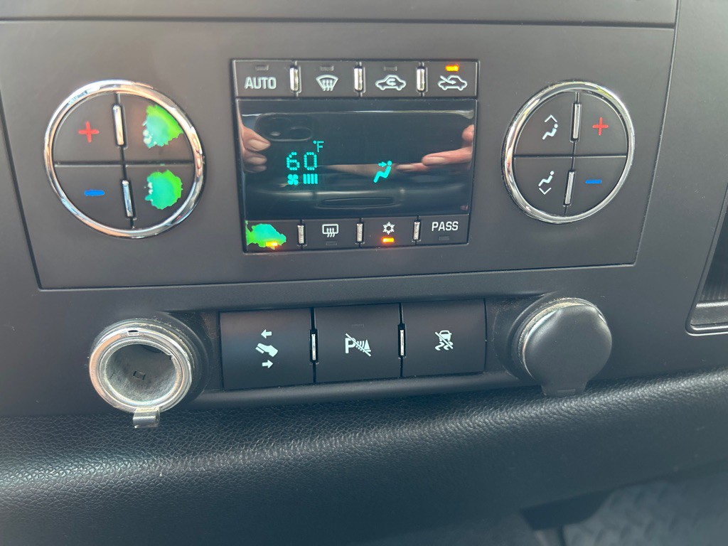 2011 GMC Sierra 1500 Image 26