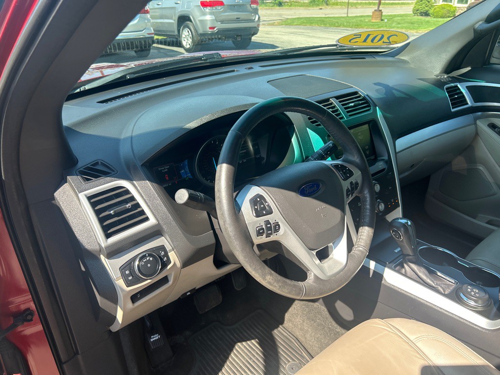 2015 Ford Explorer Image 10