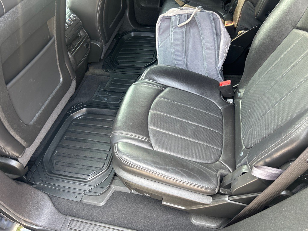 2013 Buick Enclave Image 12
