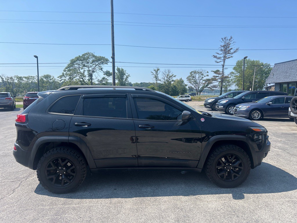 2016 Jeep Cherokee Image 7