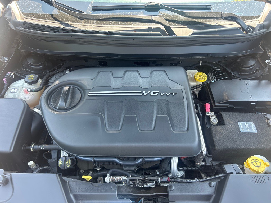 2016 Jeep Cherokee Image 33