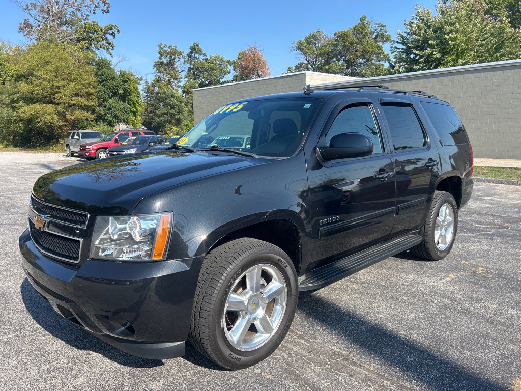 2013 Chevrolet Tahoe Image 1