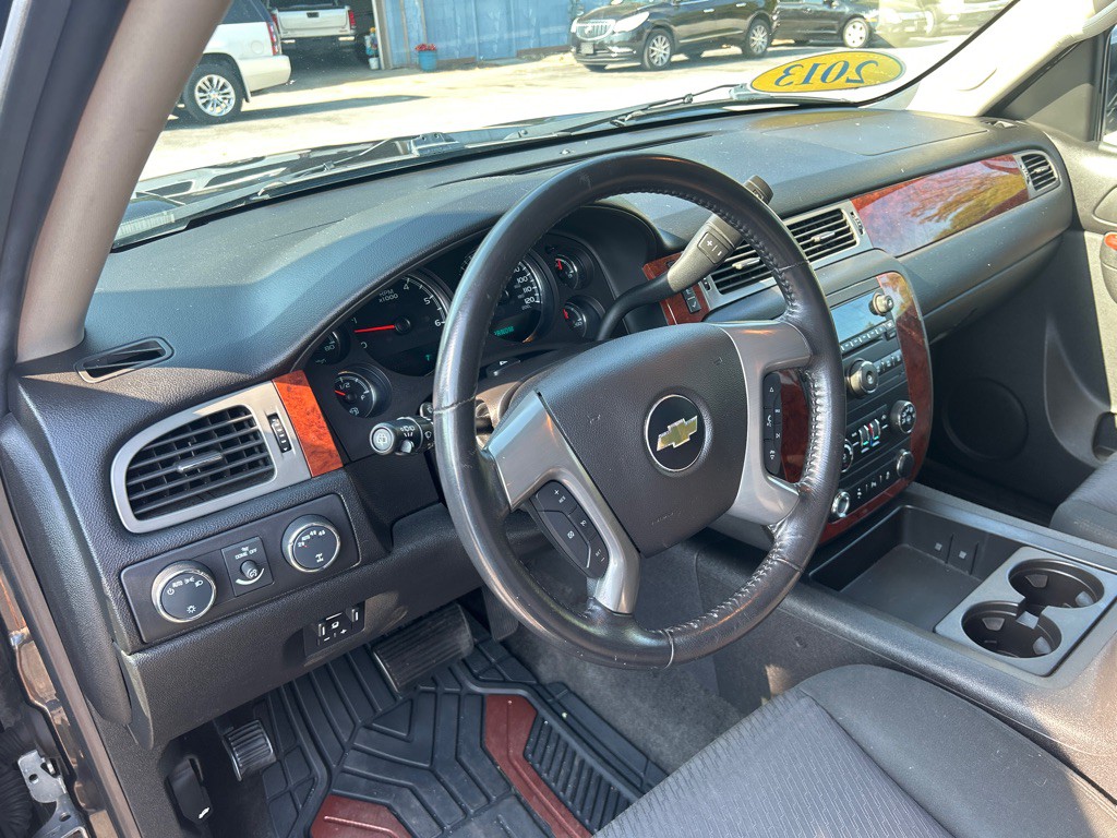 2013 Chevrolet Tahoe Image 11