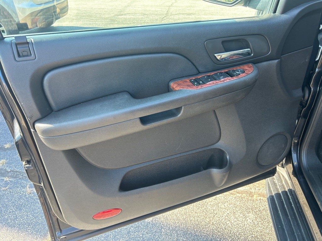 2013 Chevrolet Tahoe Image 13