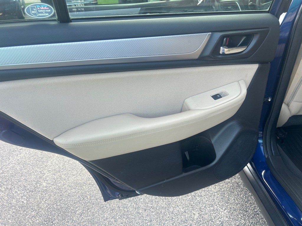 2017 Subaru Outback Image 15