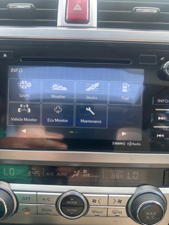 2017 Subaru Outback Image 32
