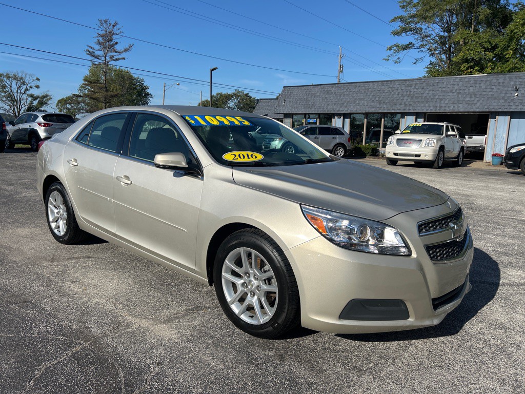 2016 Chevrolet Malibu Image 8