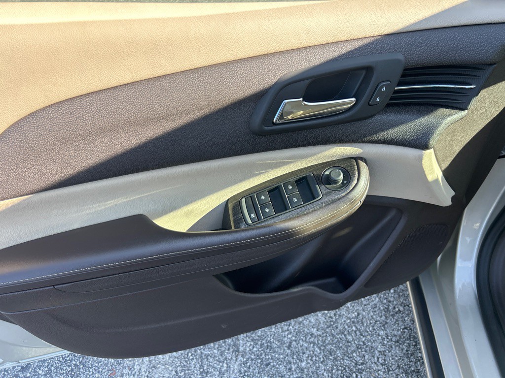 2016 Chevrolet Malibu Image 11