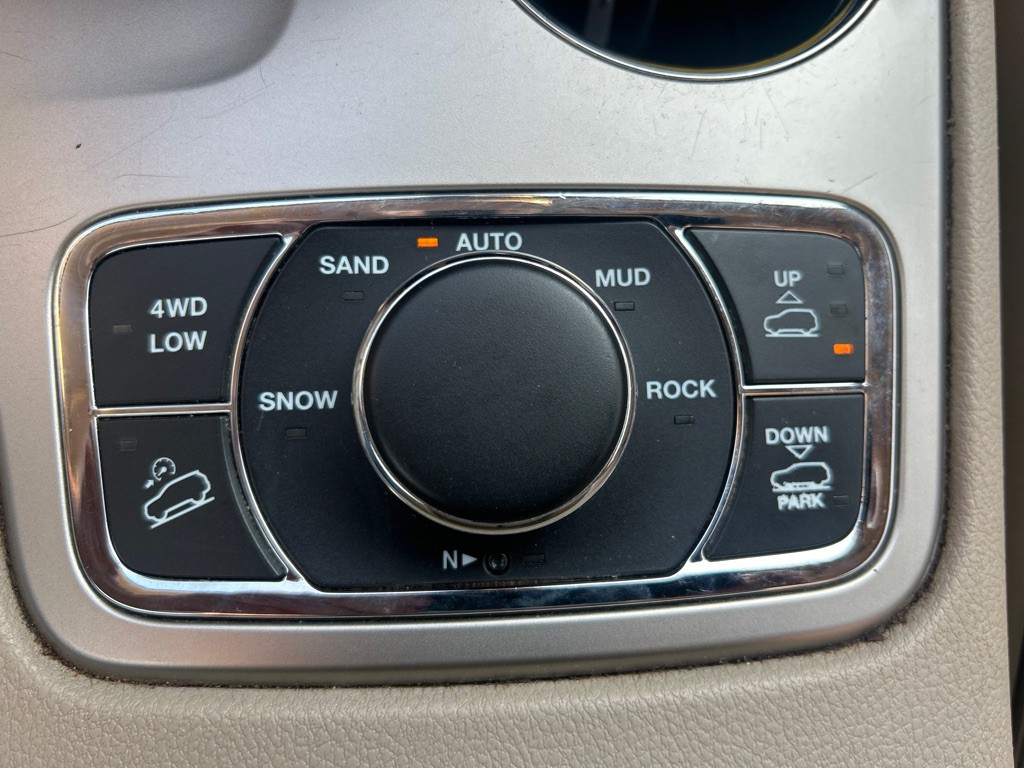 2014 Jeep Grand Cherokee Image 14