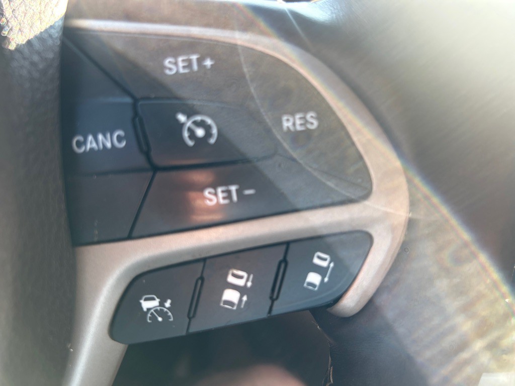 2014 Jeep Grand Cherokee Image 15