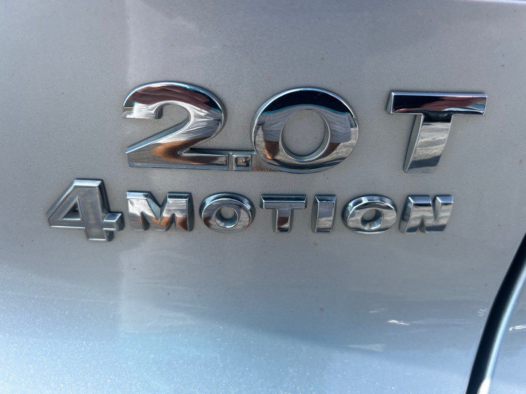 2011 Volkswagen Tiguan Image 9