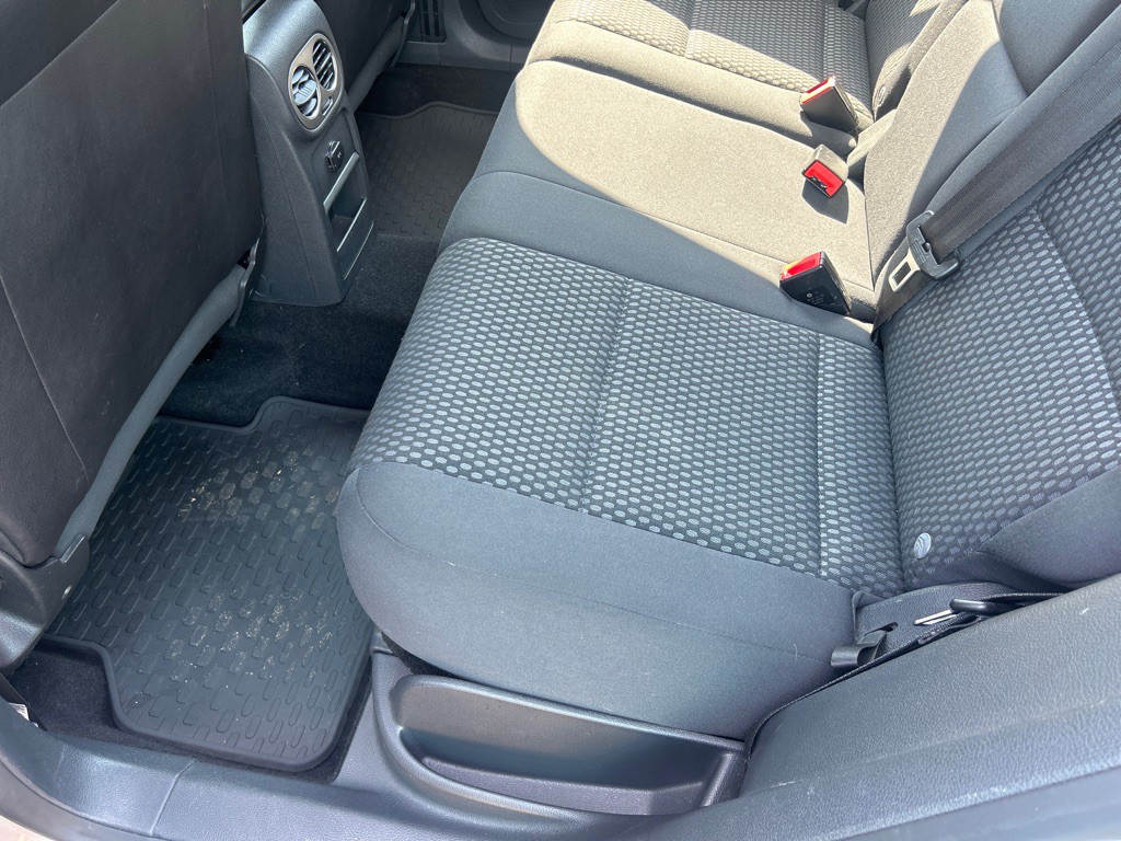 2011 Volkswagen Tiguan Image 14
