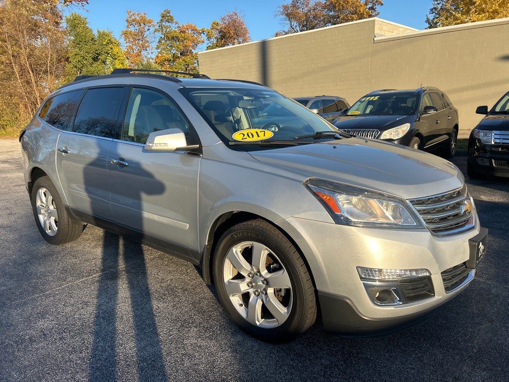 2017 Chevrolet Traverse Image 8