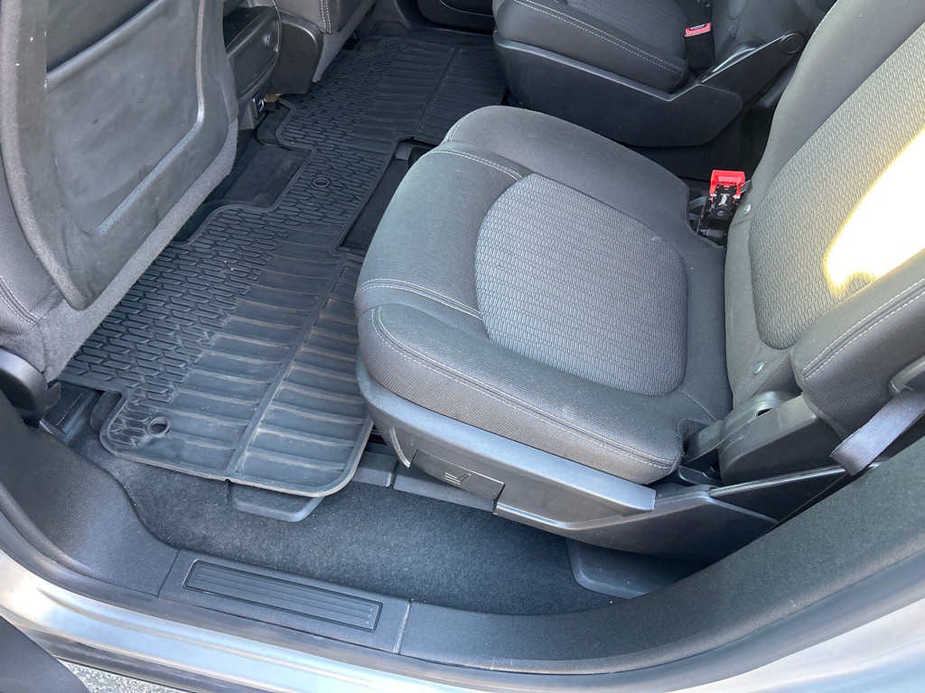 2017 Chevrolet Traverse Image 13