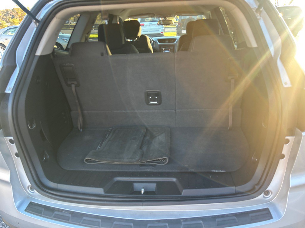 2017 Chevrolet Traverse Image 15