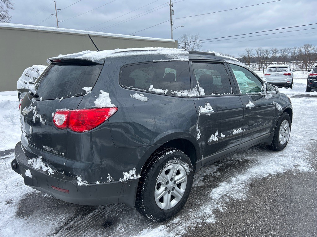 2009 Chevrolet Traverse Image 6