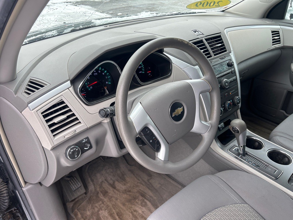 2009 Chevrolet Traverse Image 10