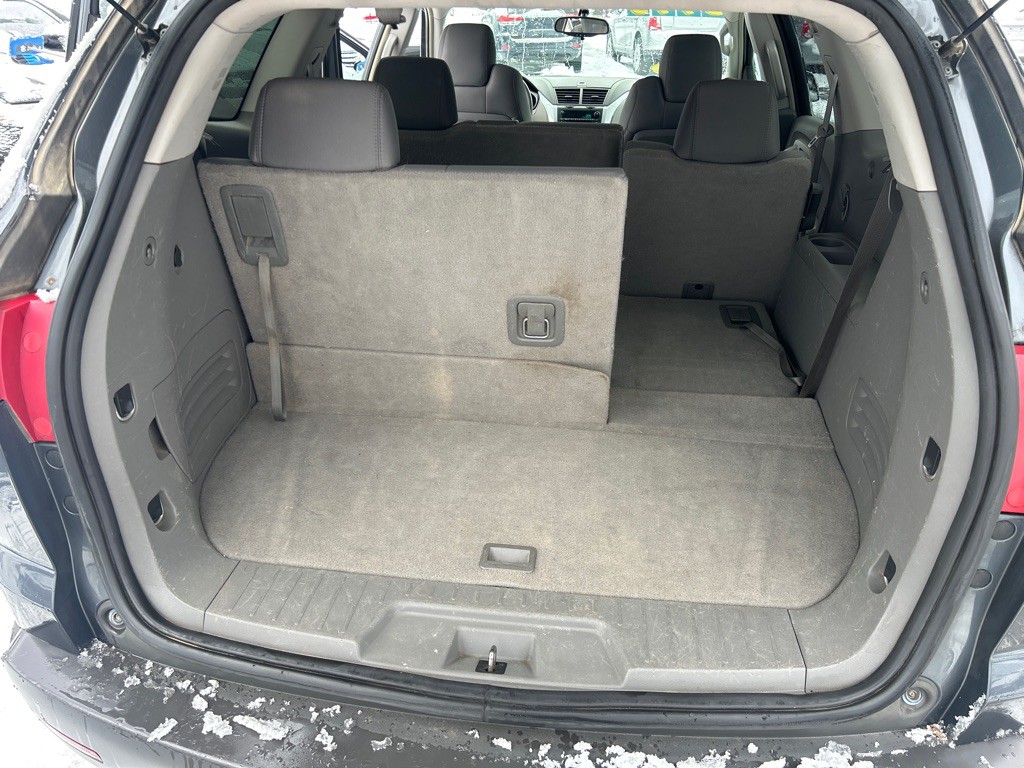 2009 Chevrolet Traverse Image 16