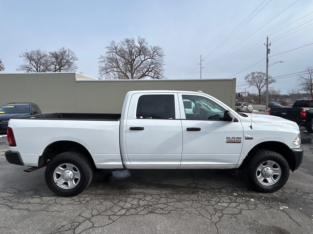 2013 RAM 3500 Image 9