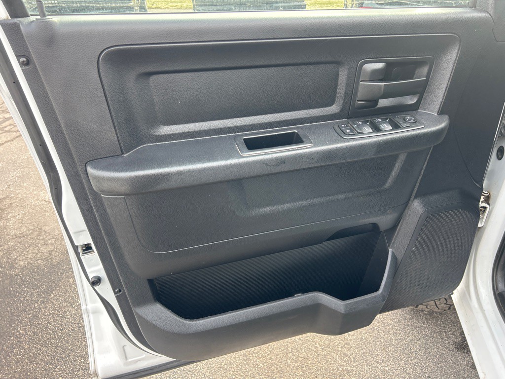 2013 RAM 3500 Image 14