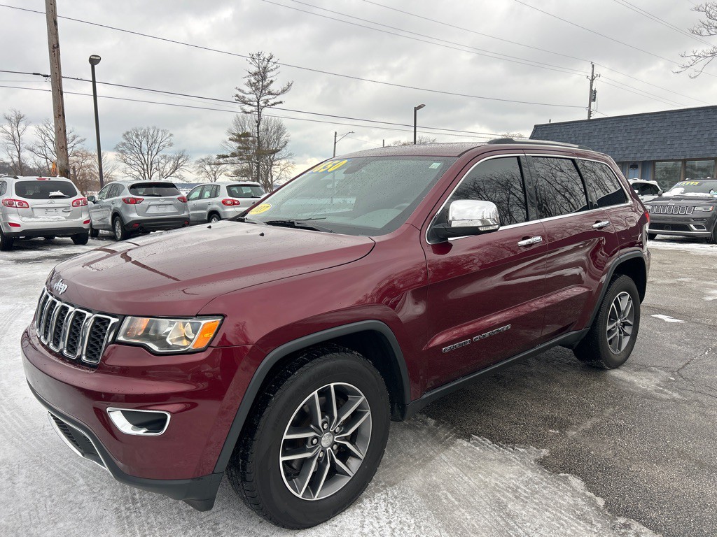 2017 Jeep Grand Cherokee Image 1