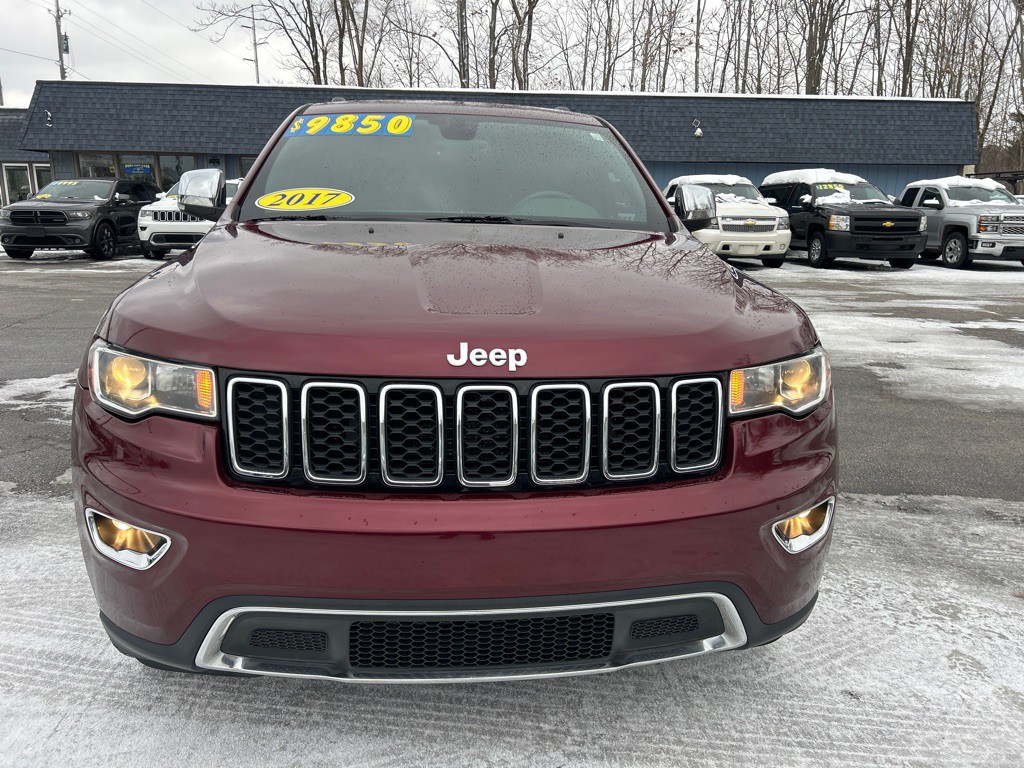 2017 Jeep Grand Cherokee Image 2