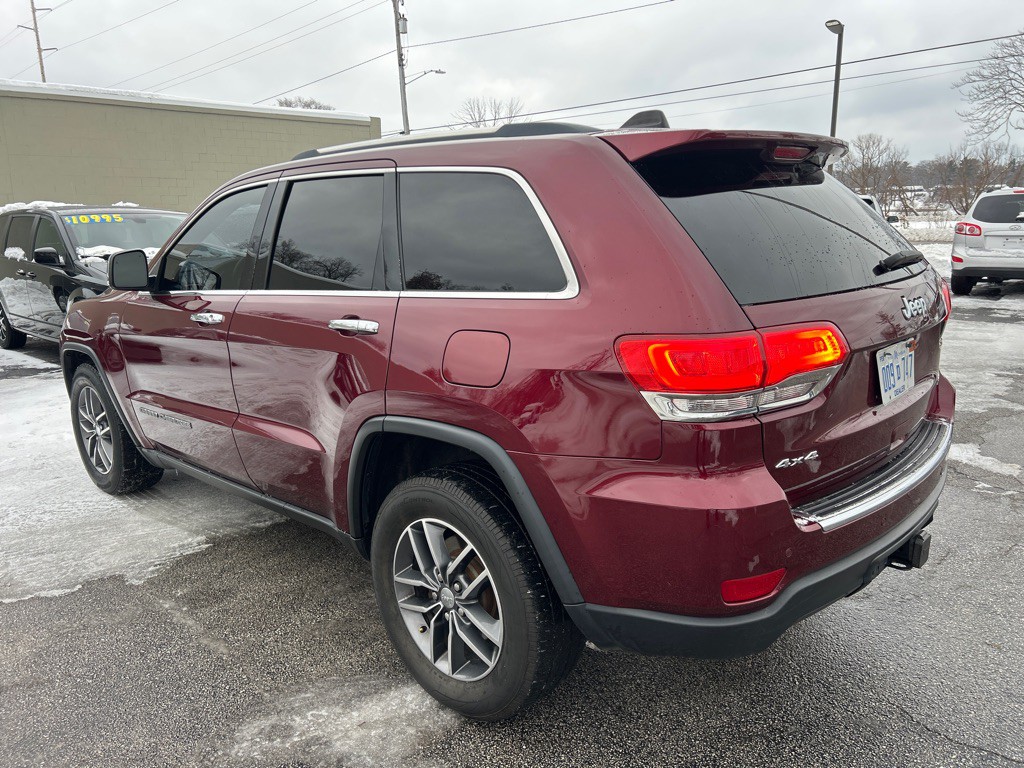 2017 Jeep Grand Cherokee Image 4