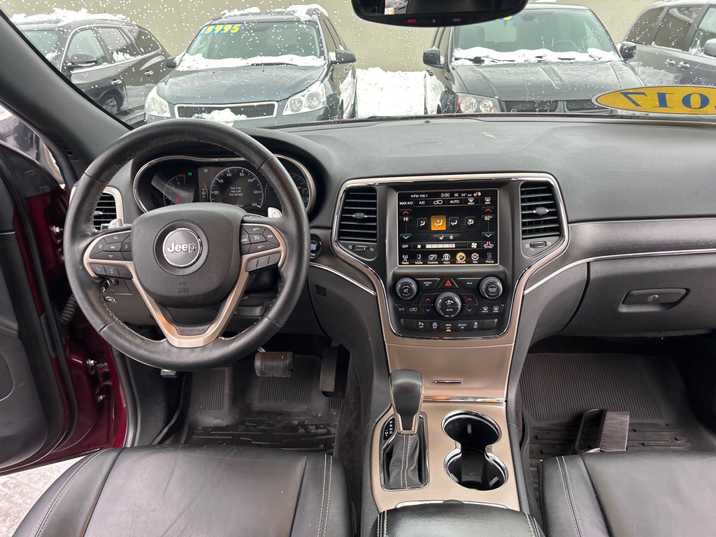 2017 Jeep Grand Cherokee Image 16