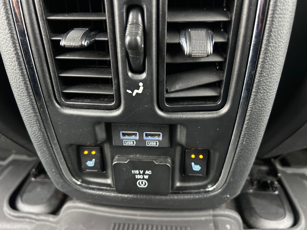 2017 Jeep Grand Cherokee Image 17