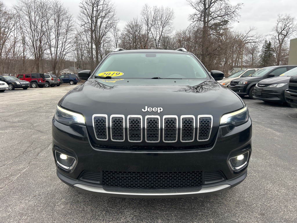 2019 Jeep Cherokee Image 2