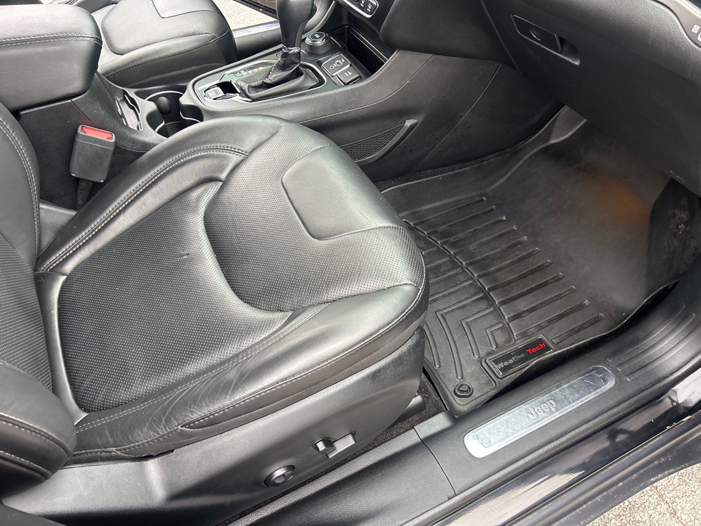 2019 Jeep Cherokee Image 14