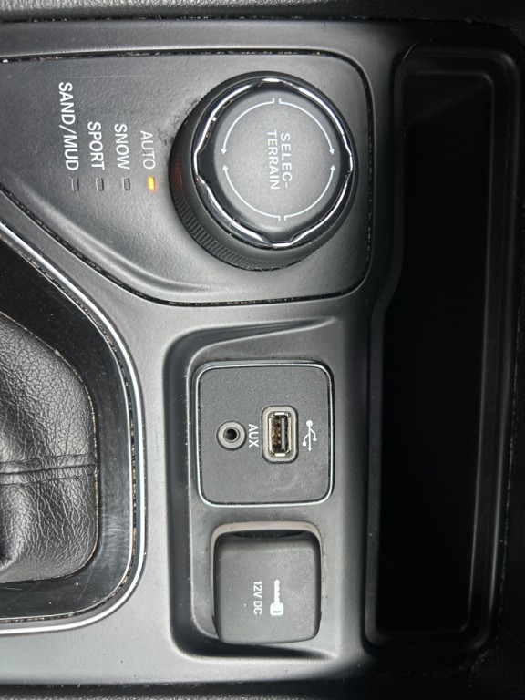 2019 Jeep Cherokee Image 26