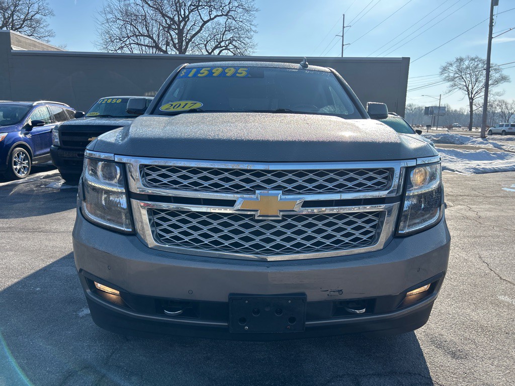 2017 Chevrolet Tahoe Image 2