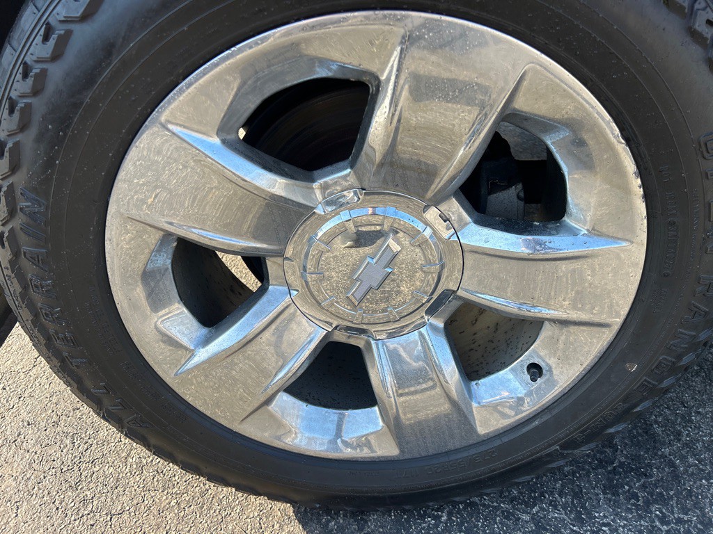 2017 Chevrolet Tahoe Image 9