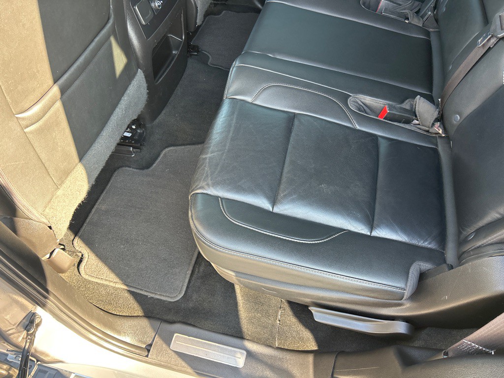 2017 Chevrolet Tahoe Image 12