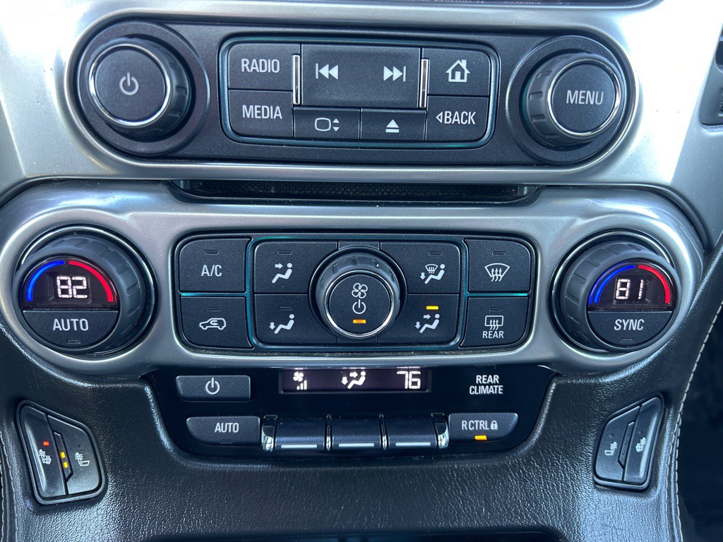 2017 Chevrolet Tahoe Image 27