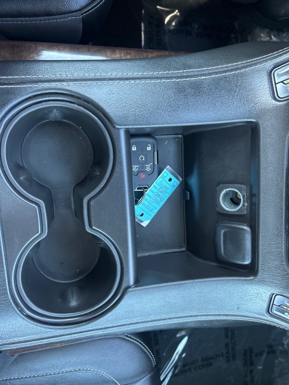 2017 Chevrolet Tahoe Image 28