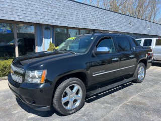Image for 2013 Chevrolet Avalanche Ltz Black Diamond ID: 7337170