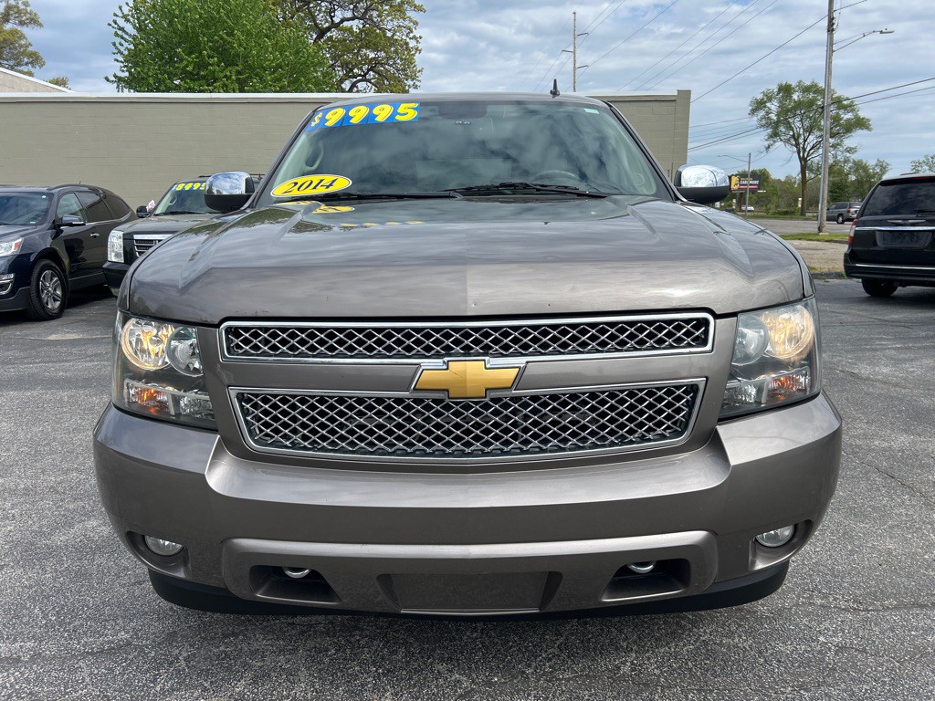 2014 Chevrolet Tahoe Image 2
