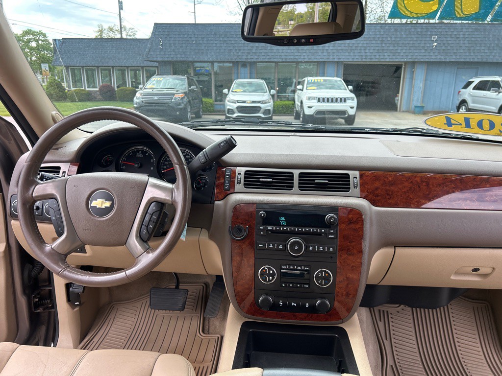 2014 Chevrolet Tahoe Image 17