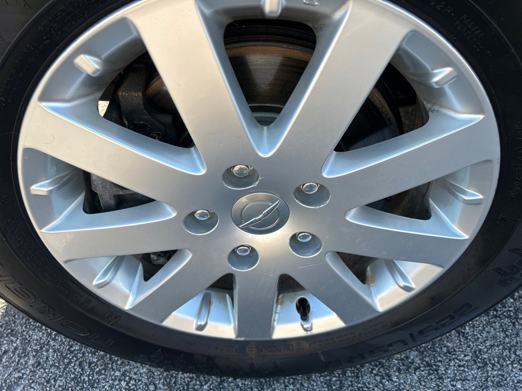 2014 Chrysler Town & Country Image 30