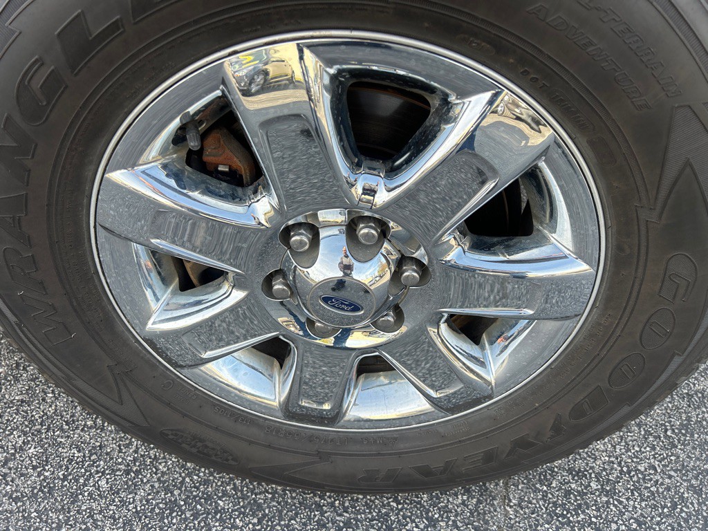 2013 Ford F-150 Image 9