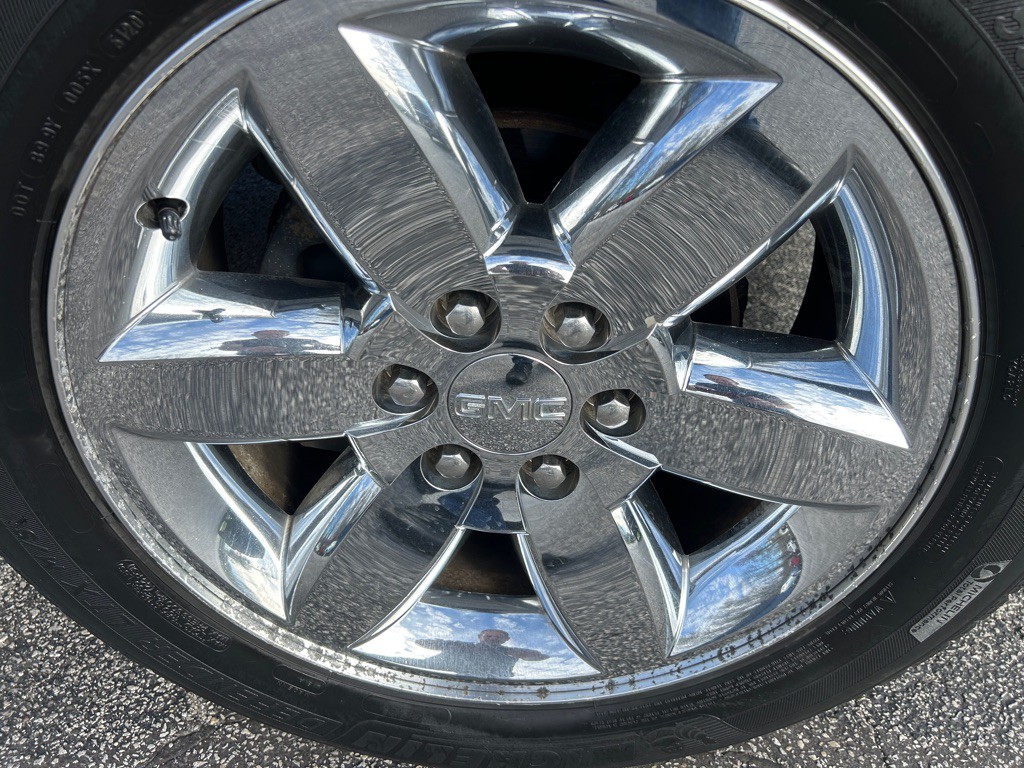 2013 GMC Yukon Image 9